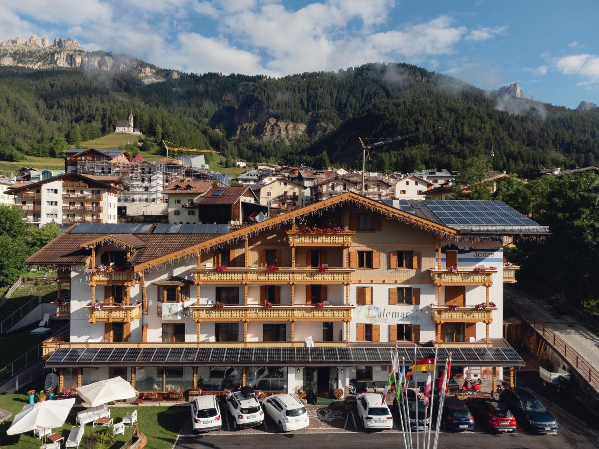 Berg Hotel Latemar Spitze Vigo di Fassa Exterior photo